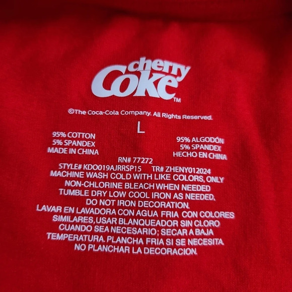 Cherry Coke T Shirt Graphic Tee Shirt Red NWT Juniors Large - Picture 7 of 7